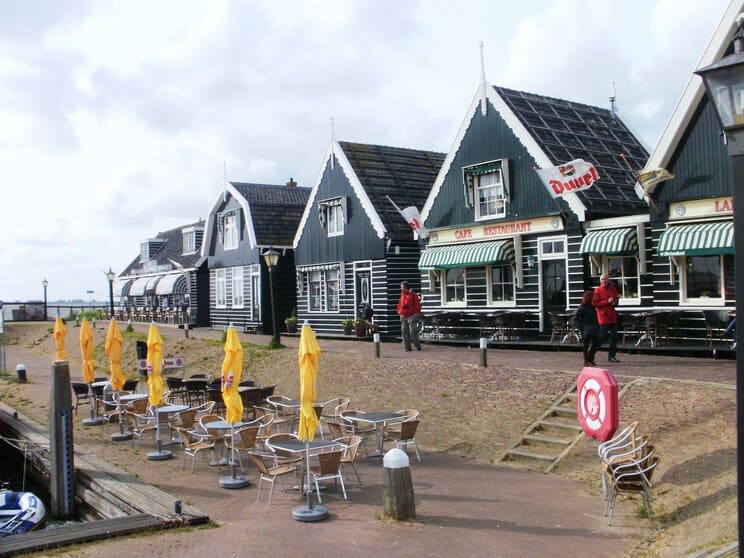 Puerto de Marken